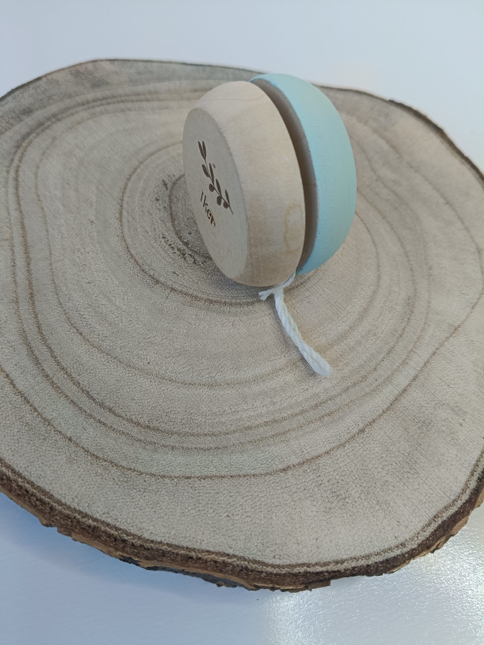 Yoyo madera pintado - Imagen 3