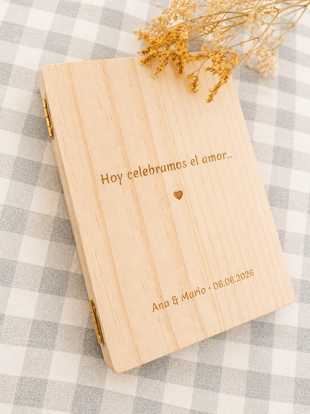 Marco personalizado "Sois los siguientes" con revelado en lino - Imagen 2